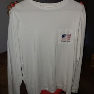 Vineyard vines long sleeve shirt Size M